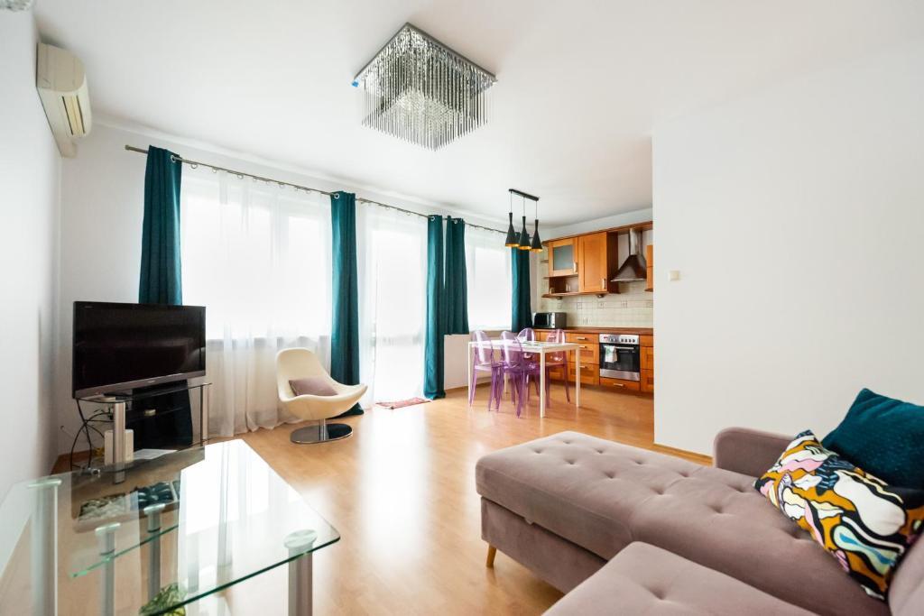 Ken 54 2-Bedroom Apartment Варшава Екстериор снимка