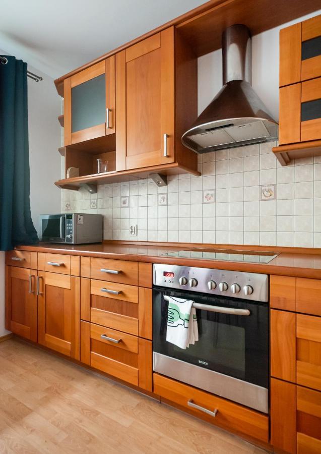 Ken 54 2-Bedroom Apartment Варшава Екстериор снимка
