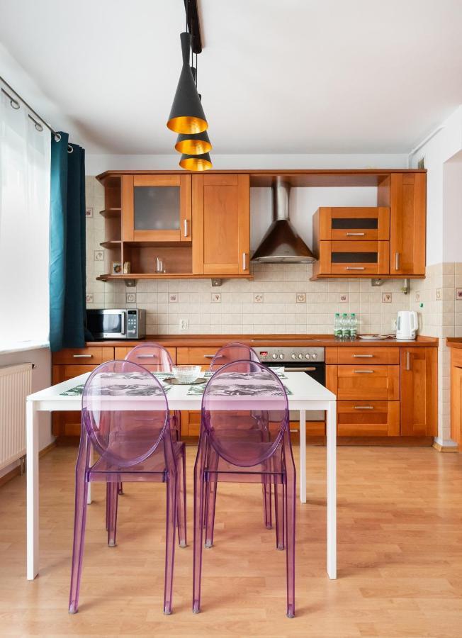 Ken 54 2-Bedroom Apartment Варшава Екстериор снимка