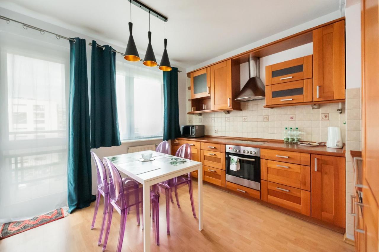 Ken 54 2-Bedroom Apartment Варшава Екстериор снимка
